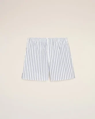 witte katoenen short met elastische tailleband 1 330x413 - Witte katoenen short met elastische tailleband